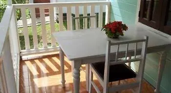 Chez Ophelia Cottage Apartments Fond Cani 3*,  Доминика