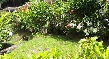 Chez Ophelia Cottage Apartments Fond Cani Hotel