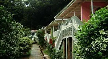 Chez Ophelia Cottage Apartments Fond Cani